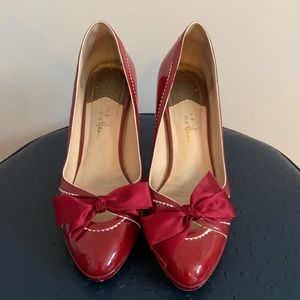 Cole Haan Nike Air Red Patent Leather Heels size 7